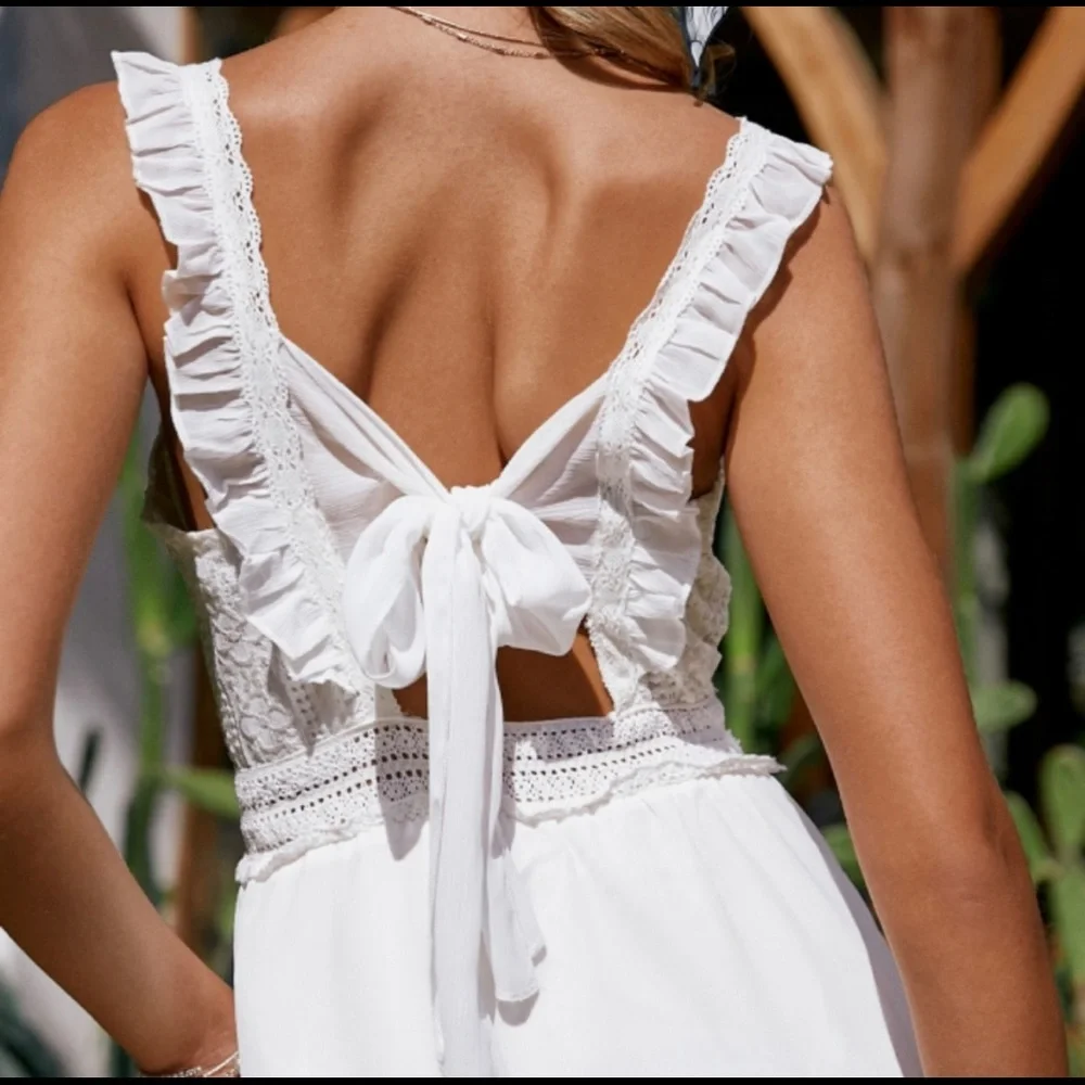 ADORABLE white sundress with tie back and ruffles - Picture 2 of 13